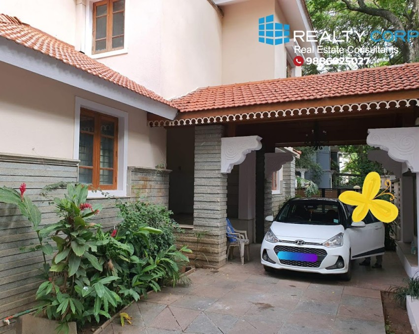 House Indiranagar Defence Colony